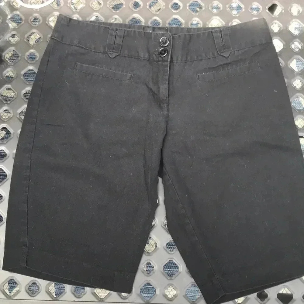 The‎ Limited Drew Fit size 4 dress shorts